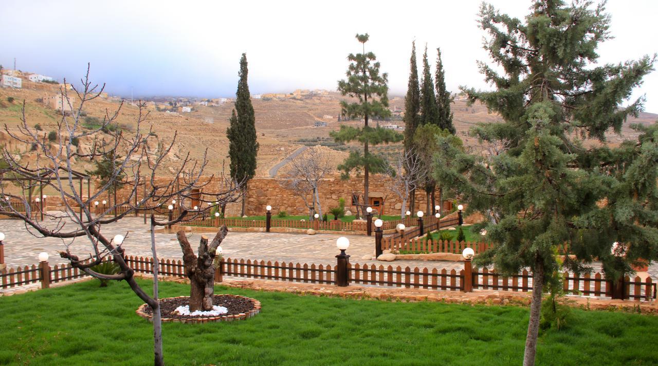 Hayat Zaman Hotel And Resort Petra Wadi Musa Luaran gambar